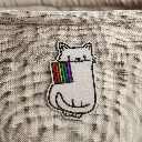Patch chat blanc gay pride panier.webp