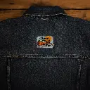 Patch sur veste jean - vue dos.webp